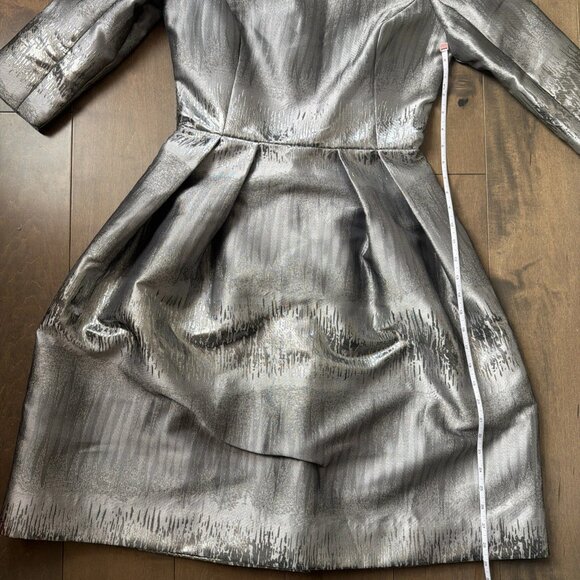 Raquel Couture Women's Size 4 Silver Metallic Dress Knee Length - Picture 5 of 6
